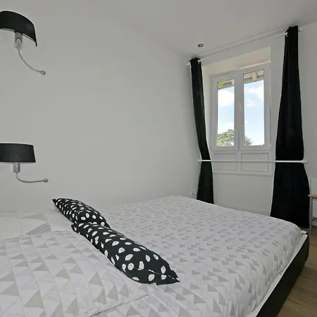 Comme à La Maison - De La Tour Saint-Quentin (Aisne)