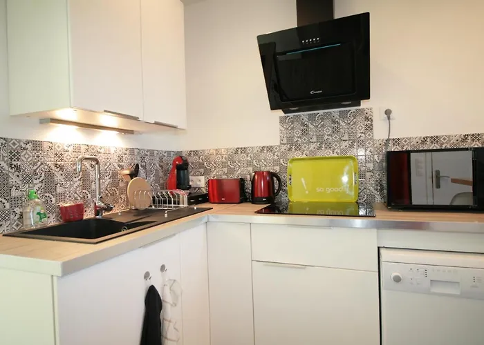 Comme à La Maison - De La Tour Appartement Saint-Quentin (Aisne)