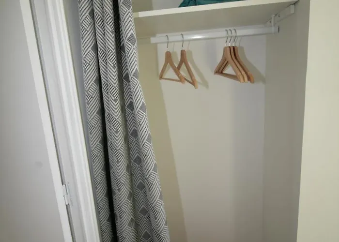 Comme à La Maison - De La Tour