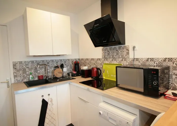 Comme A La Maison - De La Tour Apartman *